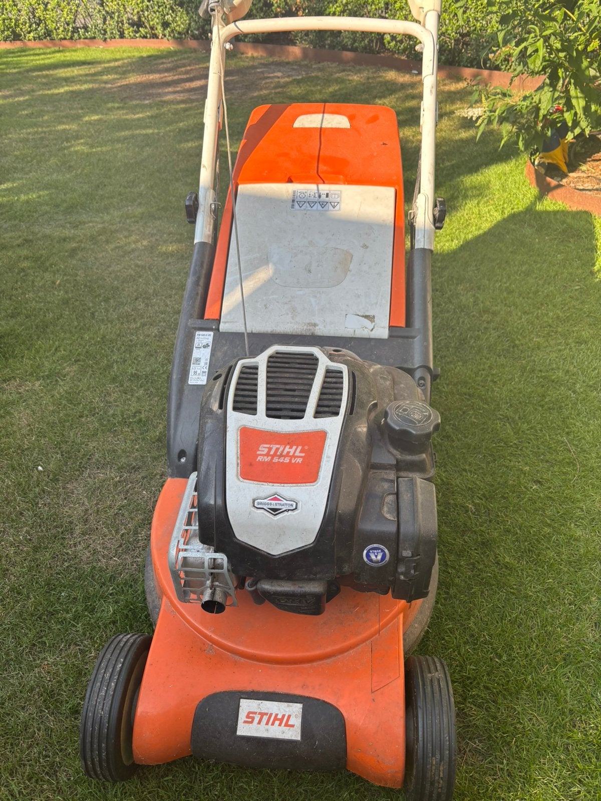 Stihl grasmachine RM545.0 vr met rol, Ophalen, Cirkelmaaier, Gebruikt, Opvangbak