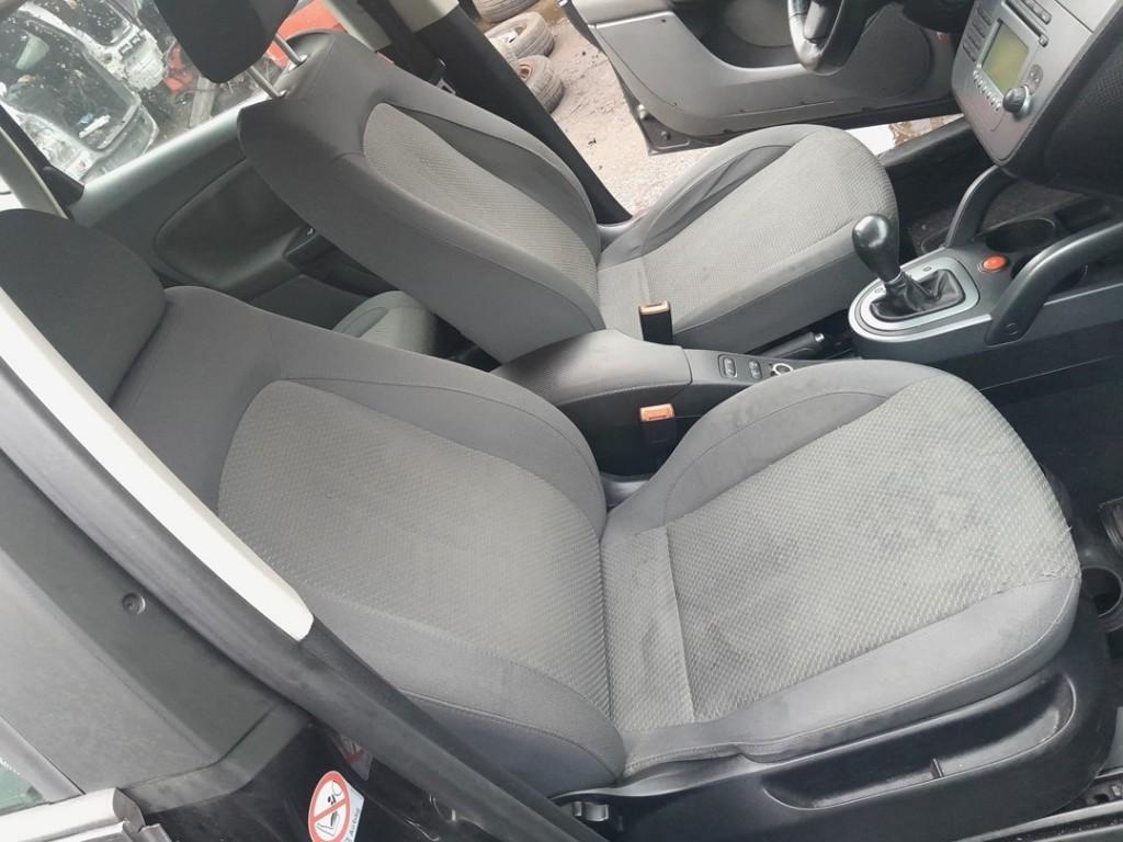 SIEGE AVANT DROIT Seat Toledo (5P2) (01-2004/12-2010), Utilisé, Seat