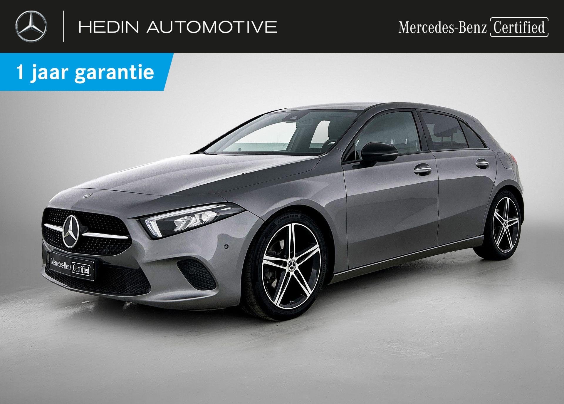 Mercedes-Benz A-klasse 180 D Hatchback Luxury Line | Night P, Auto's, Gebruikt, Euro 6, 4 cilinders, 116 pk