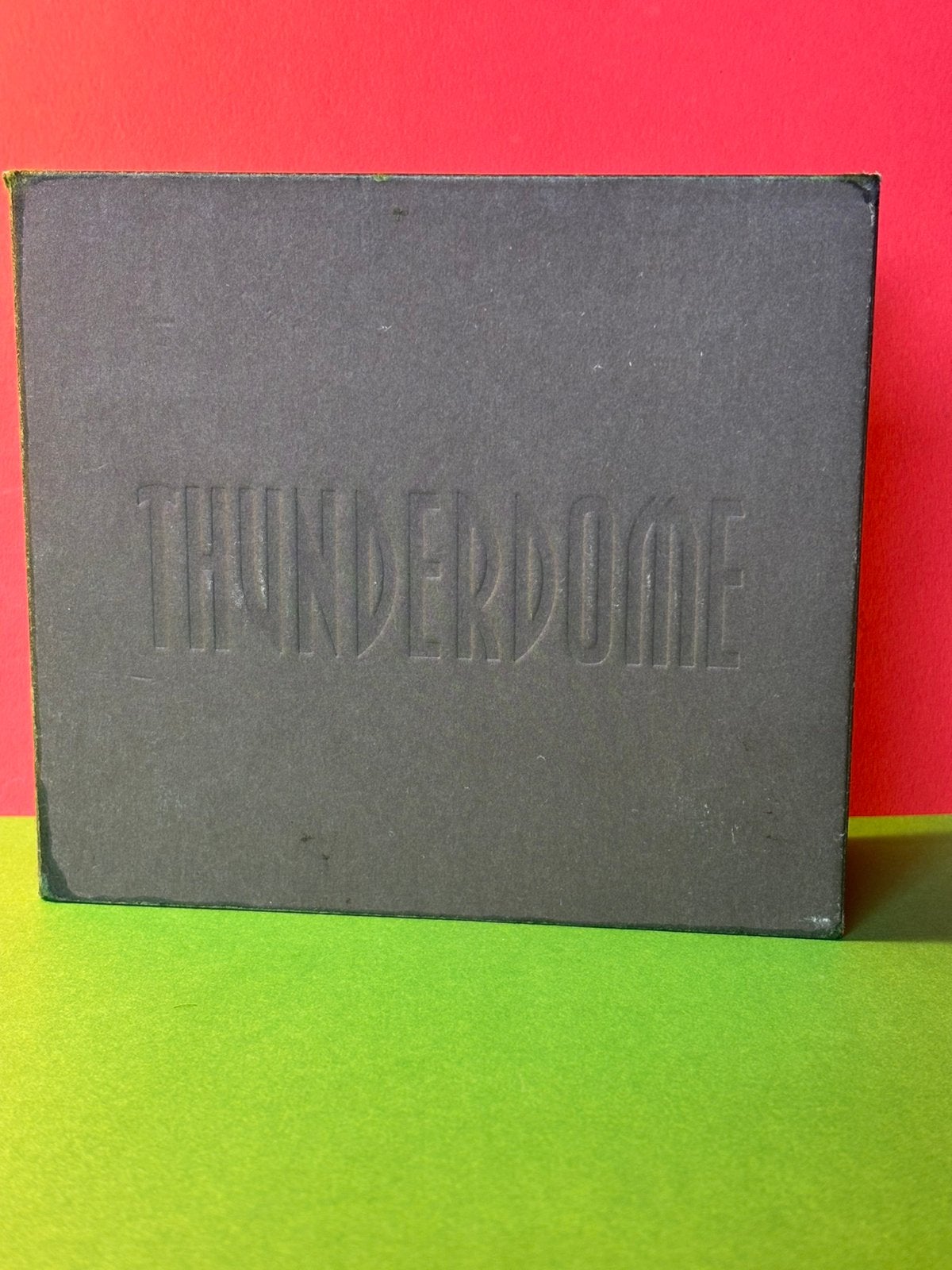 Thunderdome “ brown” or 2002 (7005192)(2002), Enlèvement ou Envoi, Utilisé, Hardcore
