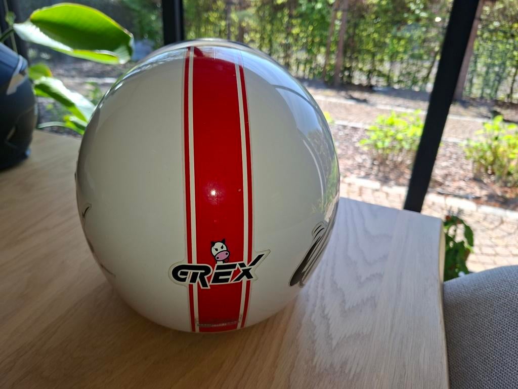 Kinderhelm voor bromfiets - zo goed als nieuw!, Fietsen en Brommers, Brommerhelmen, Ophalen