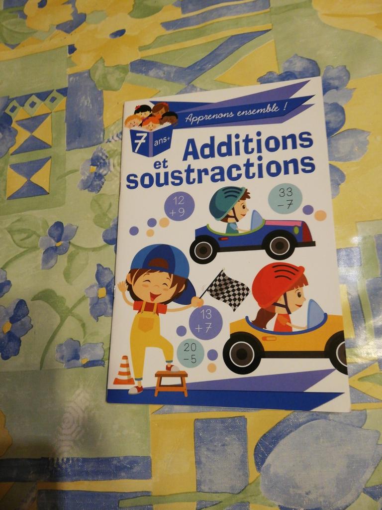 Additions et soustractions. 2eme primaire., Livres, Primaire