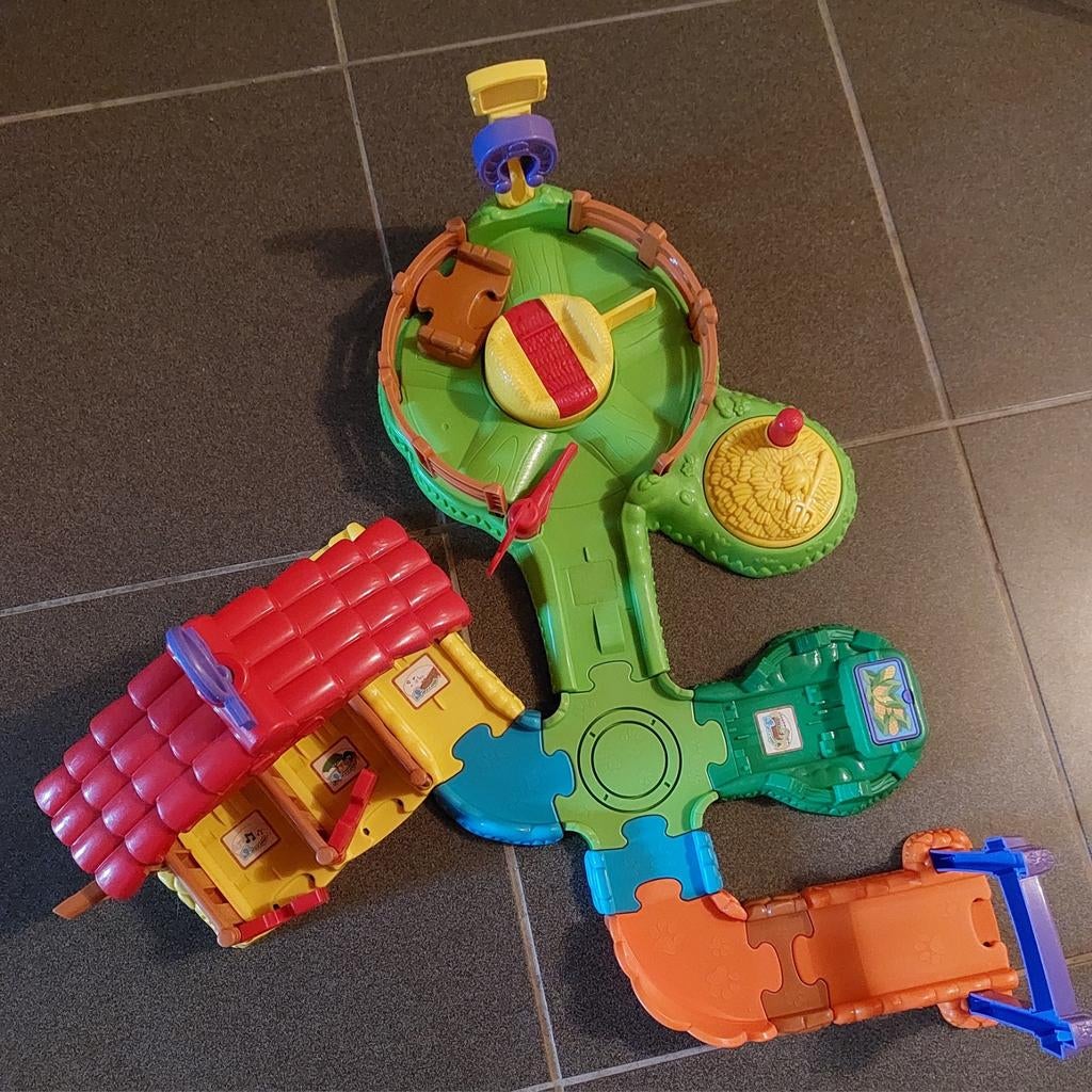 Vtech toet toet manége., Enlèvement