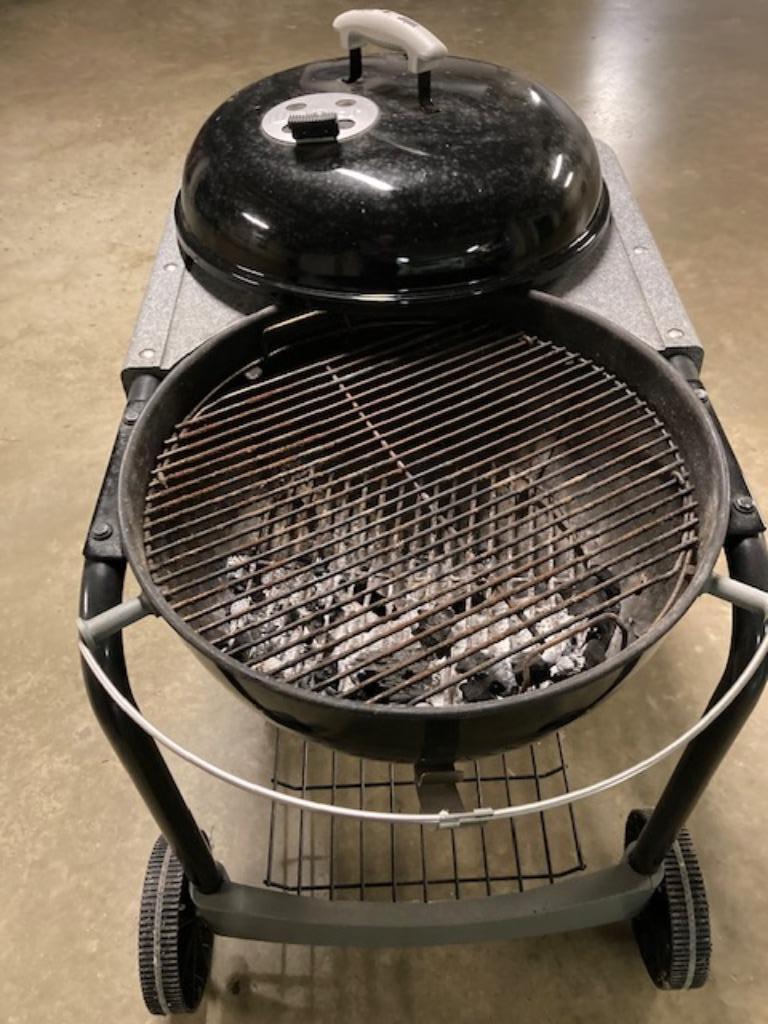 Houtskoolbarbeque Weber Performer roltafel, Tuin en Terras, Ophalen, Gebruikt, Weber