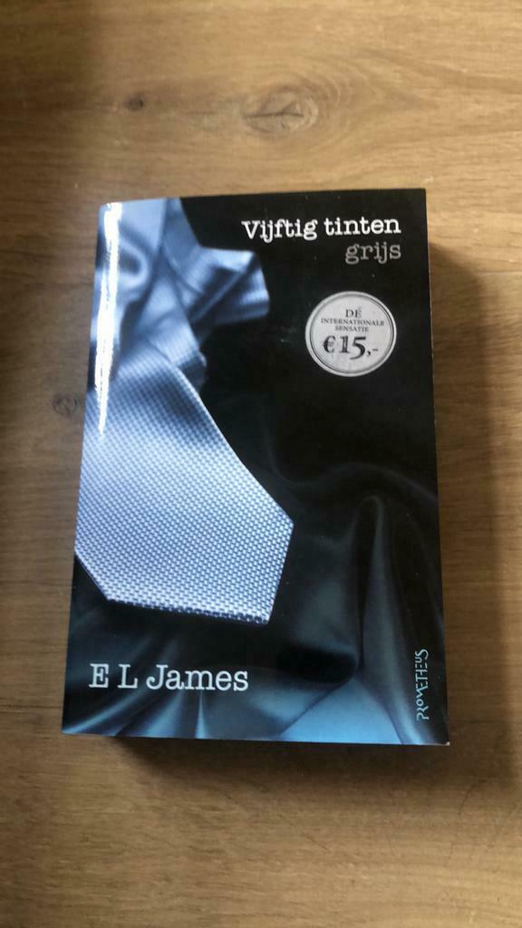 E.L. James - Vijftig tinten grijs, E.L. James, Ophalen of Verzenden, Amerika
