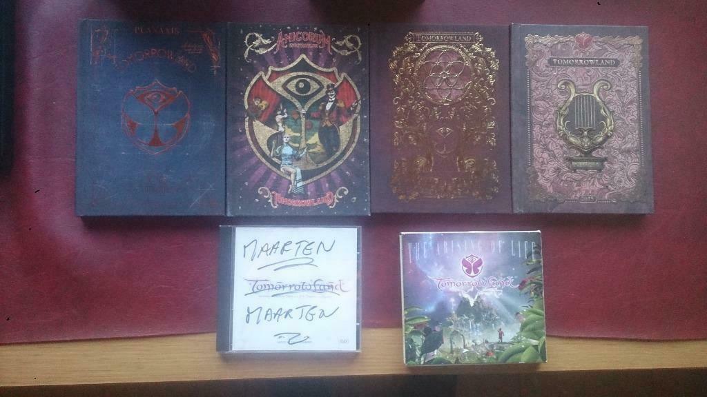 Tomorrowland cd's, Enlèvement ou Envoi
