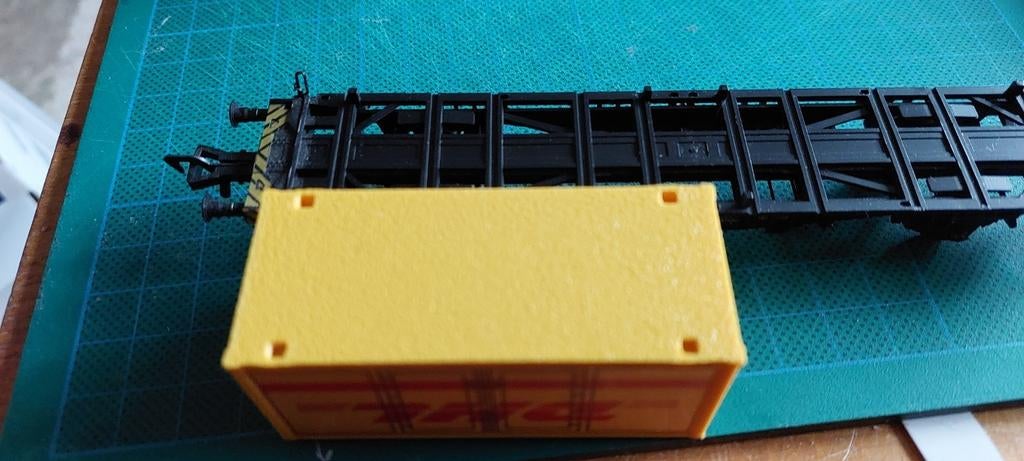 H0LK 0213 CONTAINERS 20FT EN 40FT MET FLEISCHMANN FIT 1/87, Overige merken, Verzenden, Gelijkstroom of Wisselstroom, Overige typen