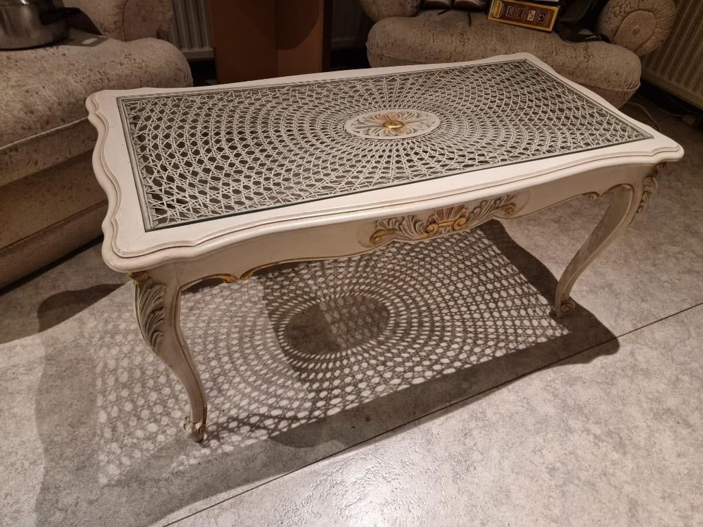 Table basse antique blanche avec verre, Verre, Enlèvement