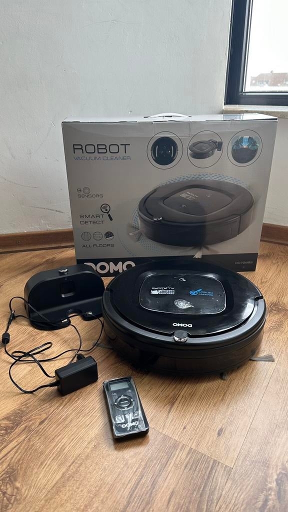 Aspirateur robot, Aspirateur, Réservoir, Comme neuf, Enlèvement