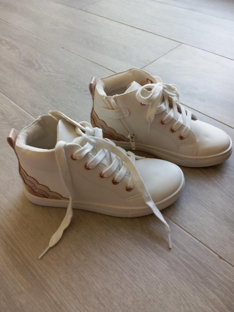 Nieuw! Schoenen maat 30, Kinderen en Baby's, Kinderkleding | Schoenen en Sokken, Ophalen of Verzenden, Nieuw, Schoenen