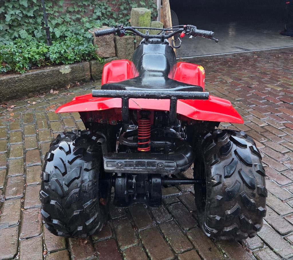 Suzuki lt80 quad (nieuwe accu), Motoren, 1 cilinder, 80 cc, 11 kW of minder