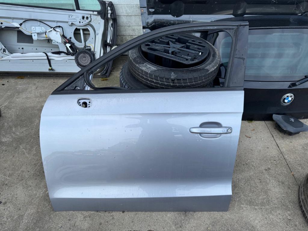 Porte avant gauche Audi A1, Gauche, Audi, Enlèvement, Utilisé