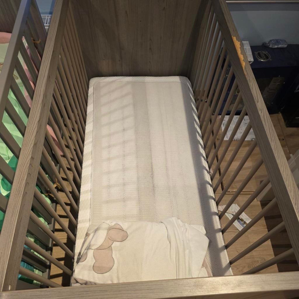 Lit cage enfants, avec matelas 120x60, Enlèvement, Comme neuf, Rectangulaire, Réglable en hauteur