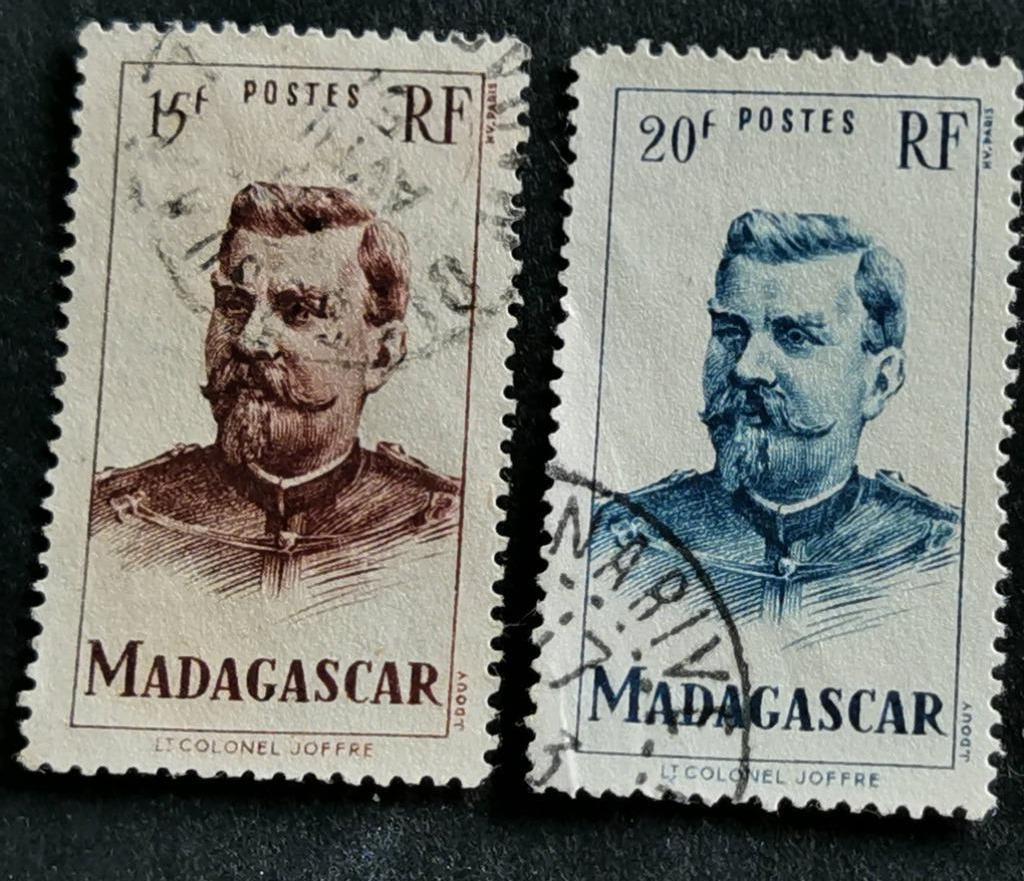 Madagascar 1946 -  Luitenant-kolonel Joffre, Postzegels en Munten, Postzegels | Afrika, Ophalen of Verzenden, Overige landen, Gestempeld