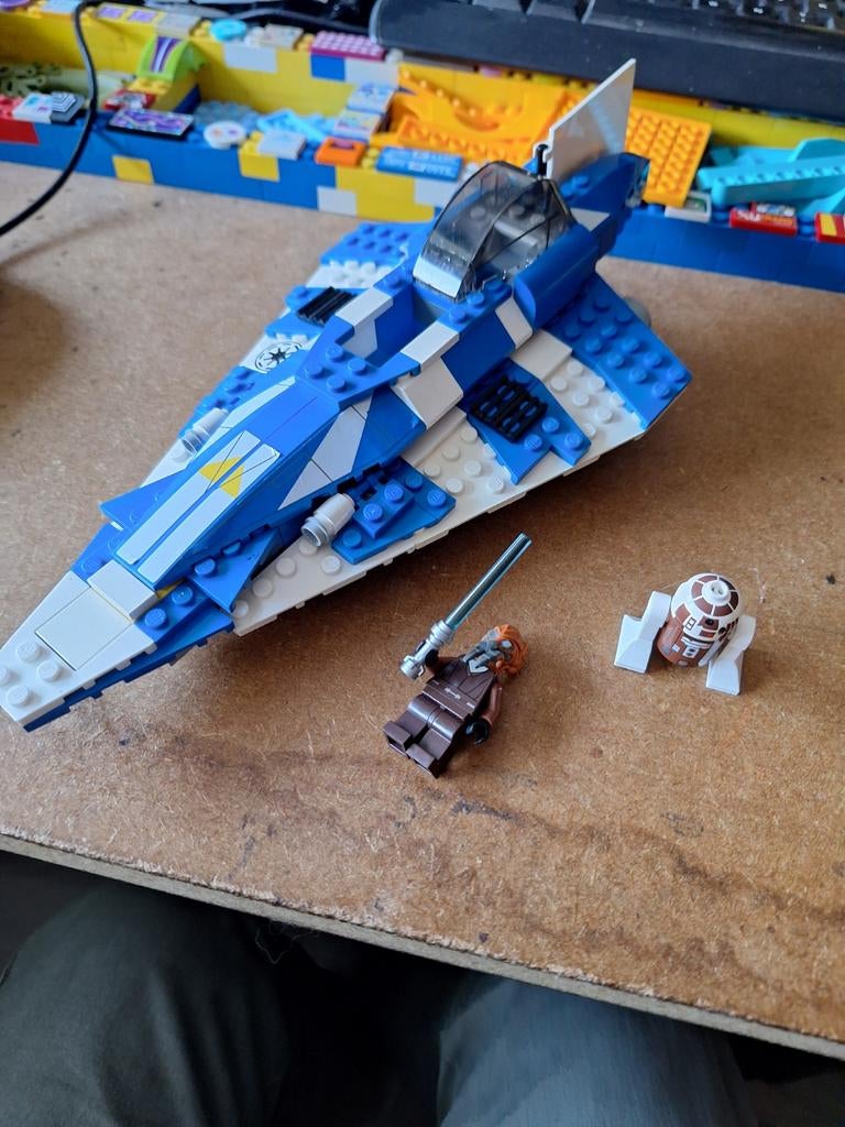 LEGO Plo Koon's Jedi Starfighter 8093, Kinderen en Baby's, Speelgoed | Duplo en Lego, Ophalen of Verzenden, Zo goed als nieuw