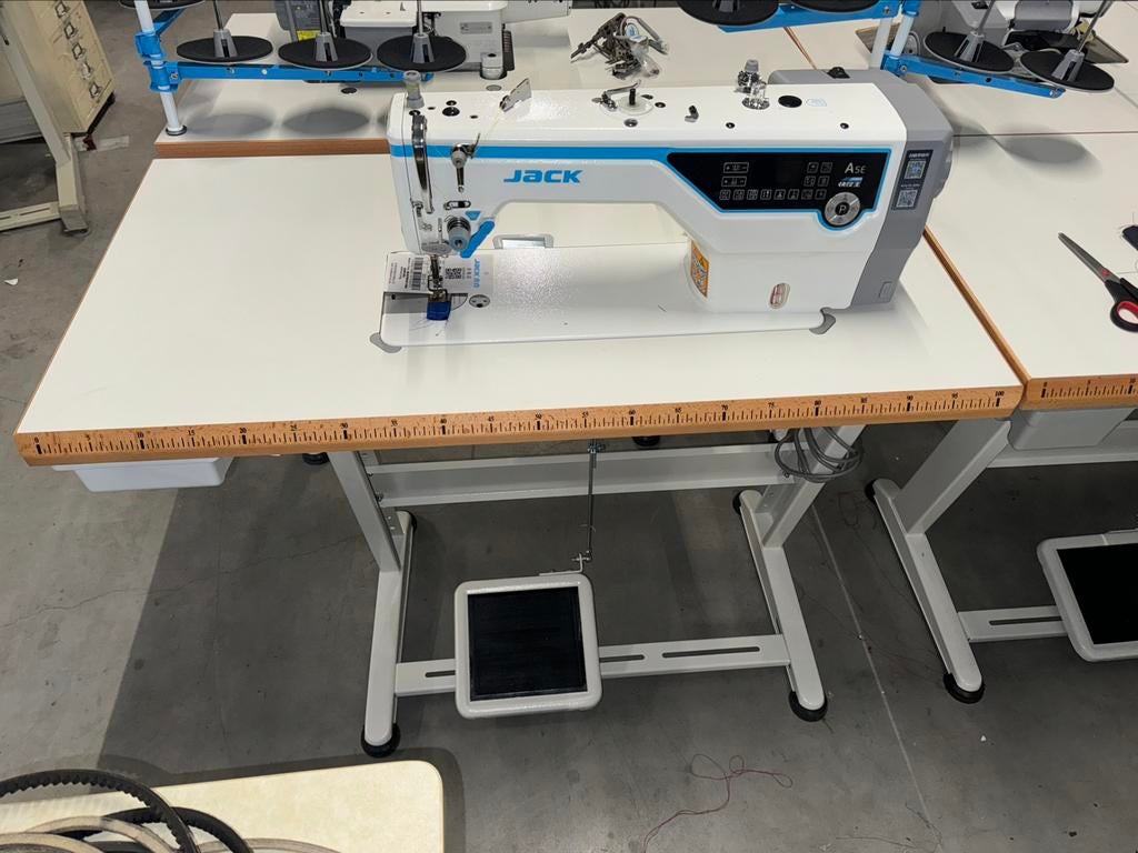 Industriële naaimachine jack a5e-a automaat nieuwste model, Neuf, Autres marques, Enlèvement ou Envoi, Machine à coudre