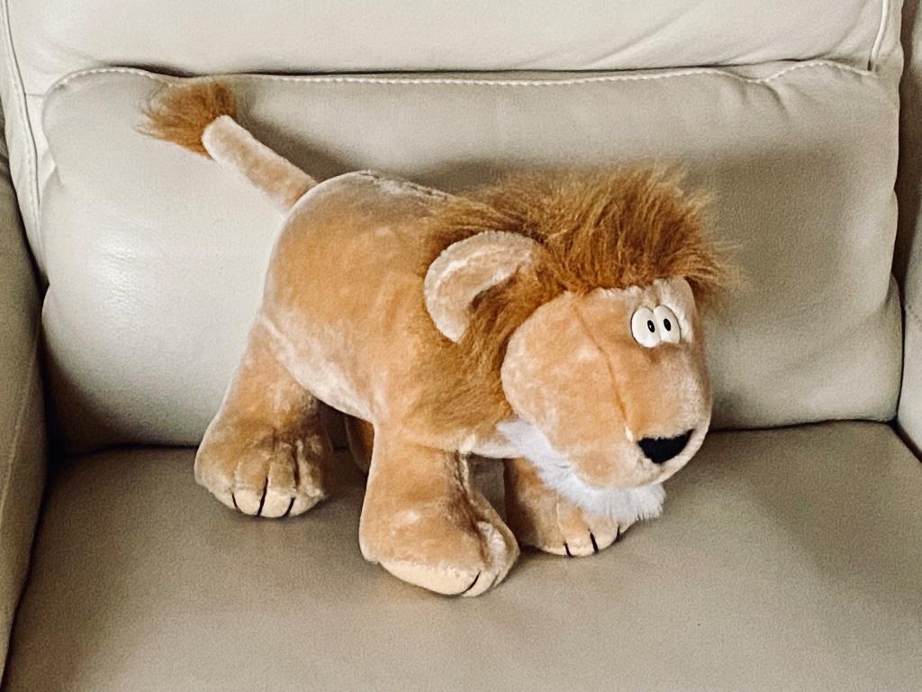 Peluche de décoration: LION, Enlèvement ou Envoi, Comme neuf, Autres types