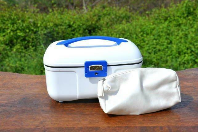 vanity case blanc, Enlèvement ou Envoi, Avec serrure, Comme neuf, Rigide