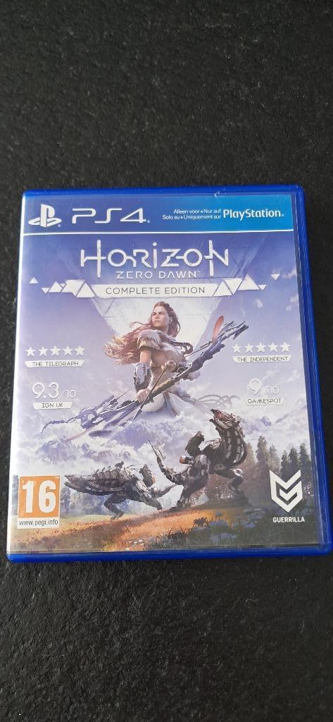 PS4 Horizon Zero Dawn Complete Edition, Ophalen of Verzenden, Zo goed als nieuw