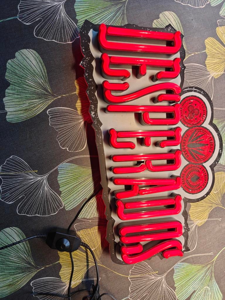Desperados display, lichtreclame met dimmer, Enlèvement