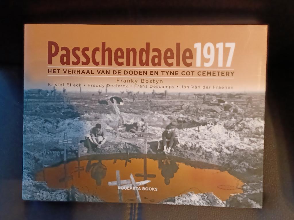 Livre World War 1 Passchendaelle 1917, Livres, Guerre & Militaire, Comme neuf, Général, Avant 1940, Enlèvement ou Envoi
