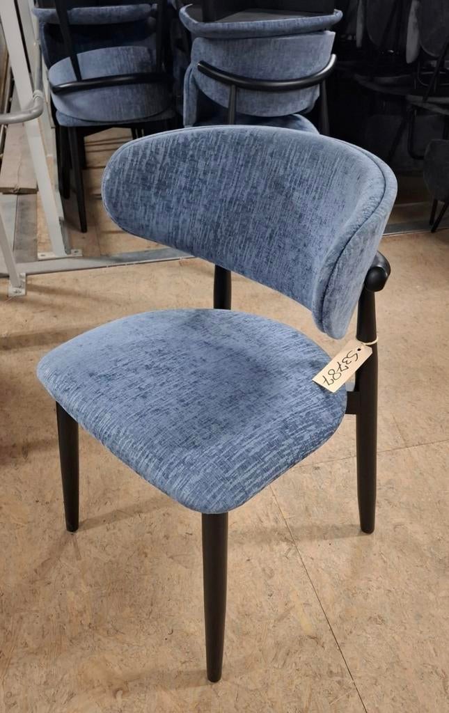 17 deens Scandinavische design HORECA horeca bistro trendy!, Huis en Inrichting, Stoelen, Ophalen of Verzenden, Zo goed als nieuw