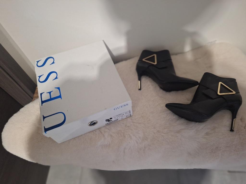 Bottillons noirs  GUESS pointure 37, Guess, Enlèvement ou Envoi, Chaussures à haut talons, Porté