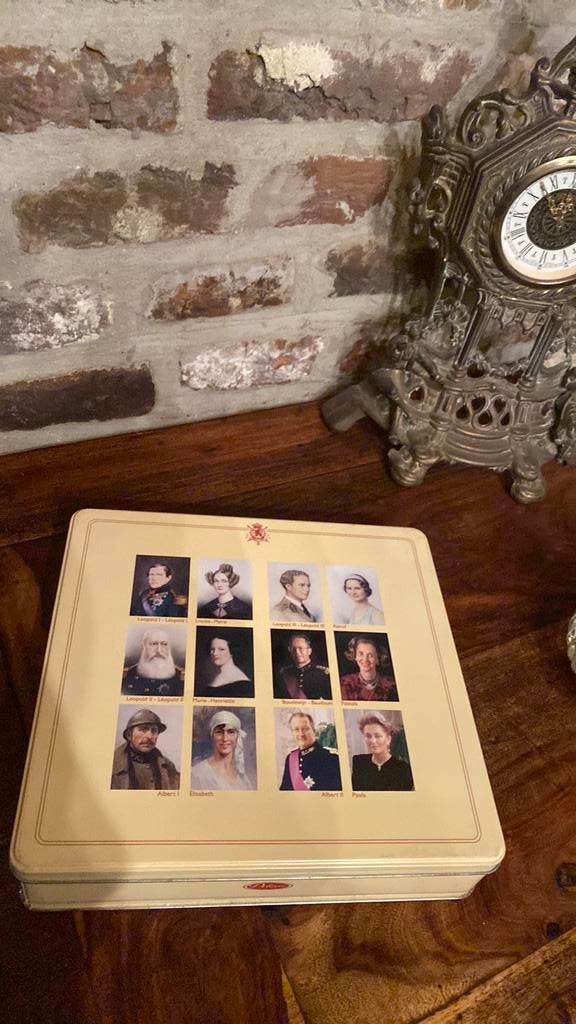 Famille royale de Belgique 6 couples de rois et reines, Enlèvement, Comme neuf