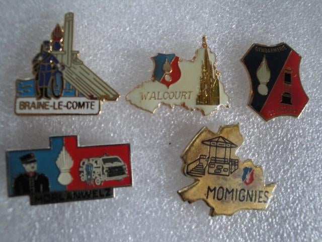 Pin's Gendarmerie, Collections, Enlèvement ou Envoi