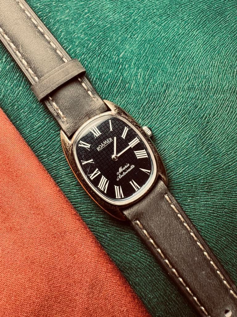 ️ Montre vintage Roamer “Marie Antoinette” mécanique suisse, Bijoux, Sacs & Beauté, Enlèvement ou Envoi, Acier