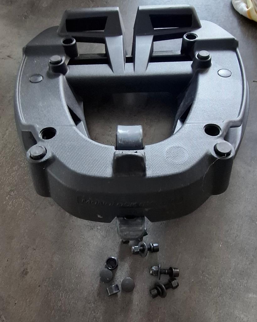 GIVI Plaque de top case M6M Monolock, Enlèvement ou Envoi, Comme neuf
