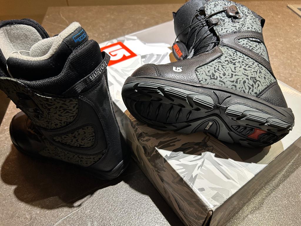 Snowboardboots Burton maat 34, Sport en Fitness, Snowboarden, Ophalen, Nieuw, Snowboots