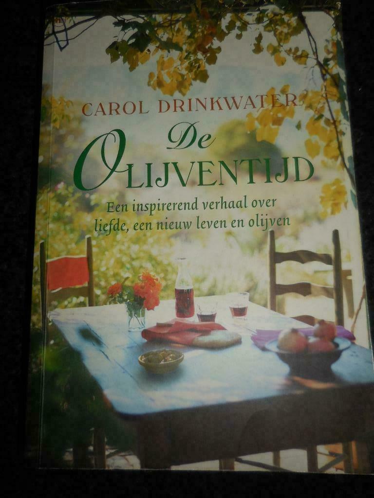 boek : de olijventijd Carol Drinkwater, Ophalen of Verzenden