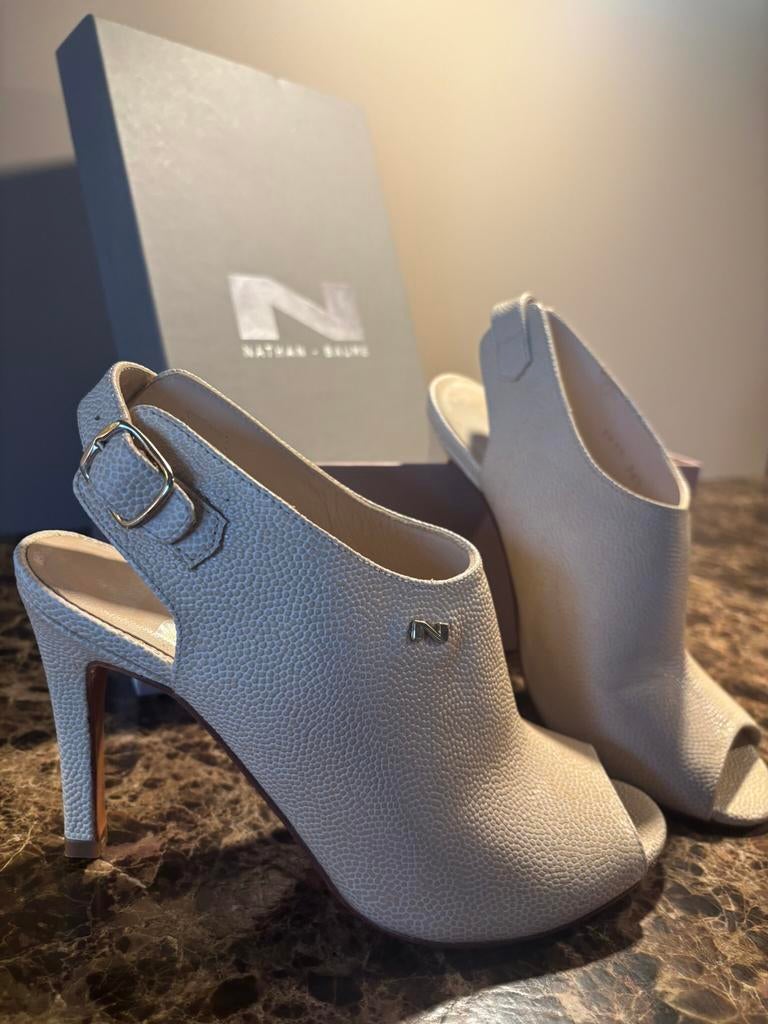 Baume New Nathan taille 36,5, Vêtements | Femmes, Chaussures, Comme neuf, Enlèvement