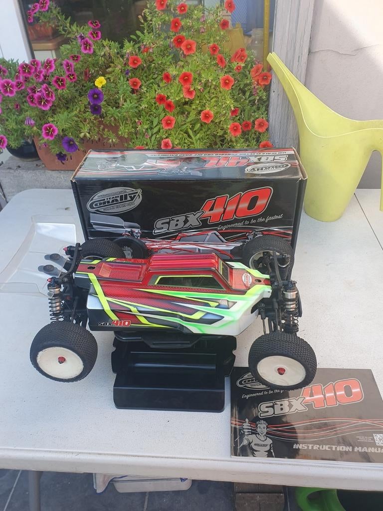 Voiture rc corally sbx 410., Hobby & Loisirs créatifs, Modélisme | Radiocommandé & Téléguidé | Voitures, Enlèvement, Comme neuf