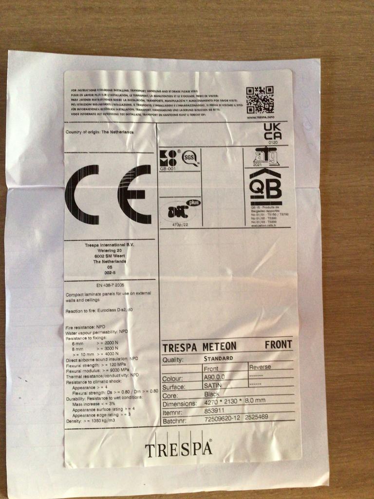 Stukken trespa black, Ophalen, Zo goed als nieuw