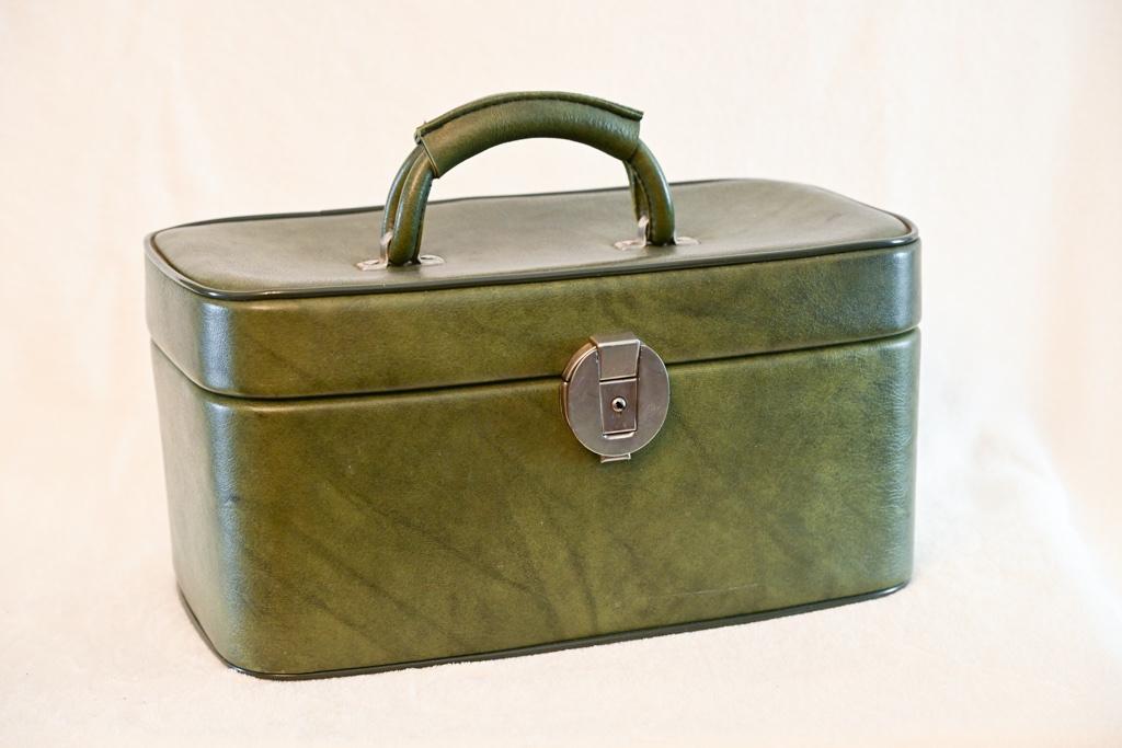 beautycase vintage, Enlèvement, Utilisé, Vert, Rigide