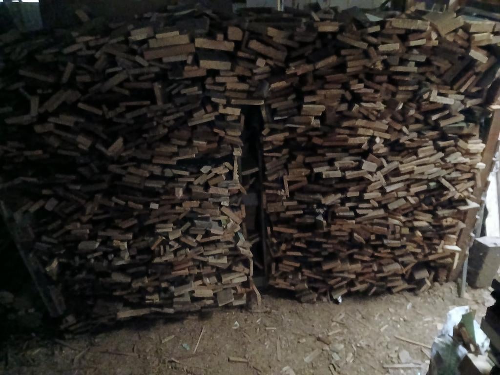 Plankjes hout  droog ., Tuin en Terras, Brandhout, Ophalen