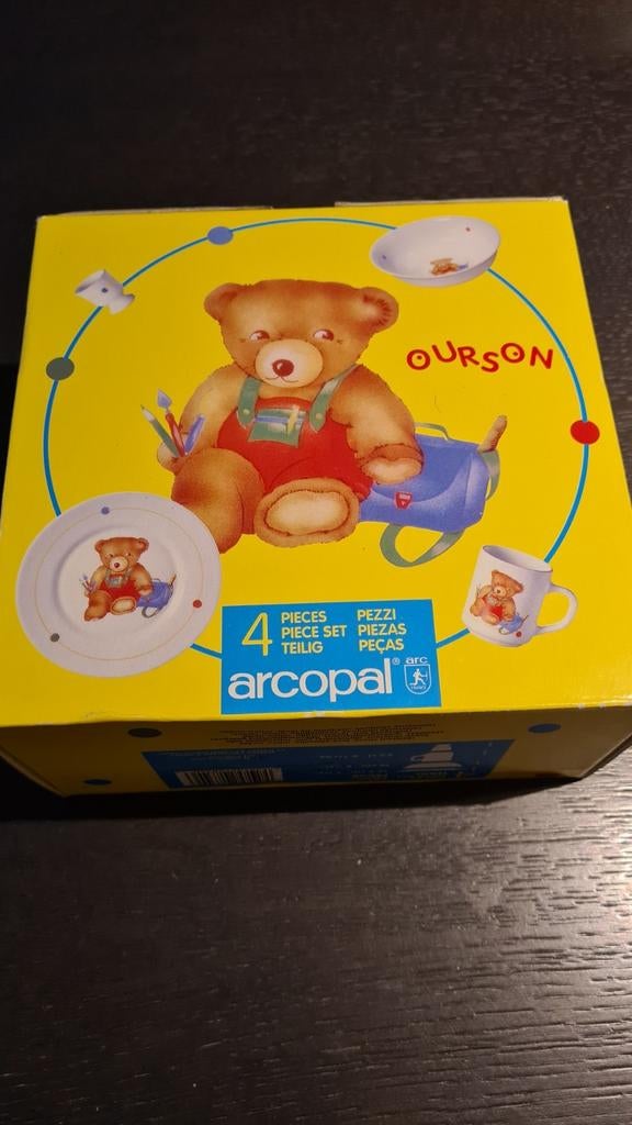 Service porcelaine bébé ourson Arcopal, Enlèvement, Neuf
