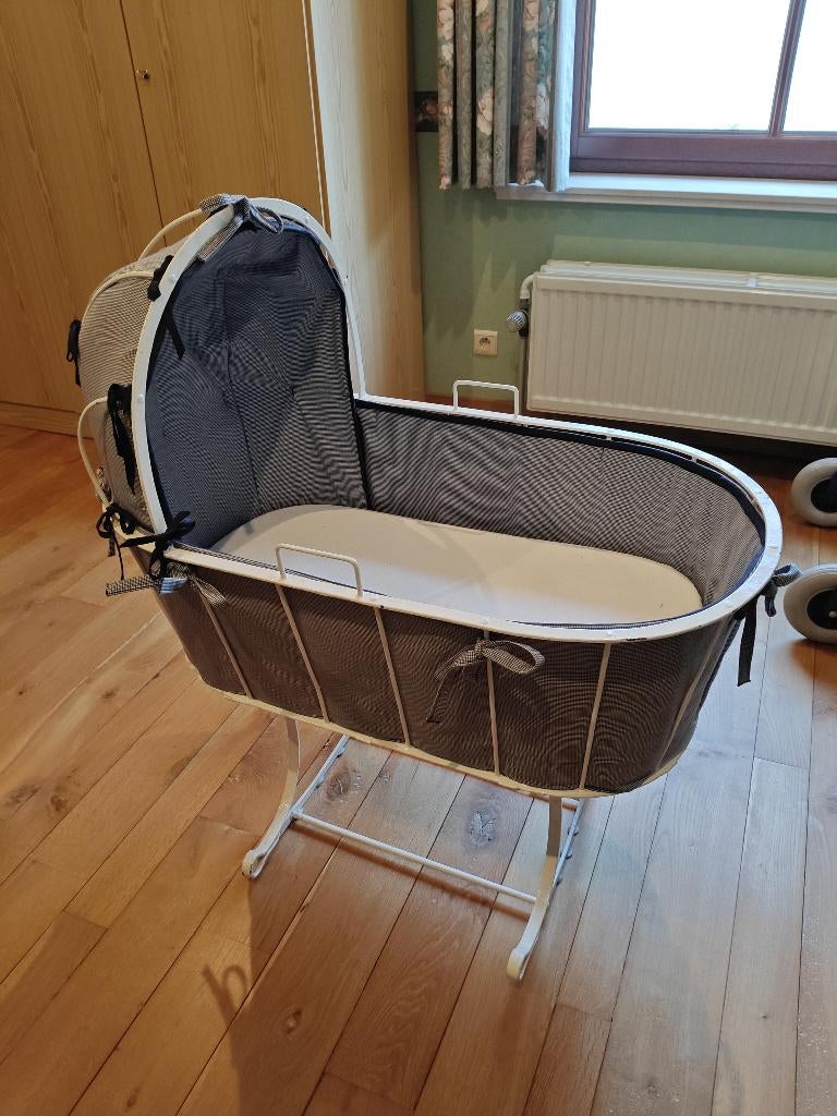 Wiegje baby vintage, Ophalen, Zo goed als nieuw, Wieg