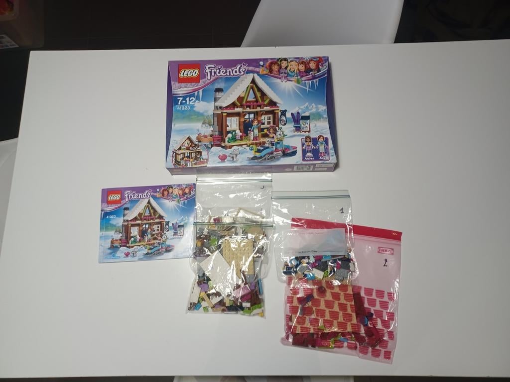 Lego Friends 41323 winter chalet, Ophalen of Verzenden, Complete set, Lego