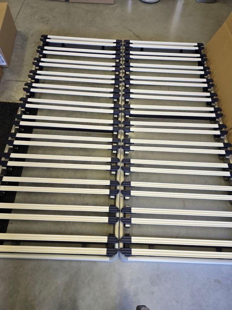 BEKA eclipse lattenbodems 2x80/200-glasvezel +inox rotules, Ophalen, Tweepersoons, Zo goed als nieuw, Bedbodem
