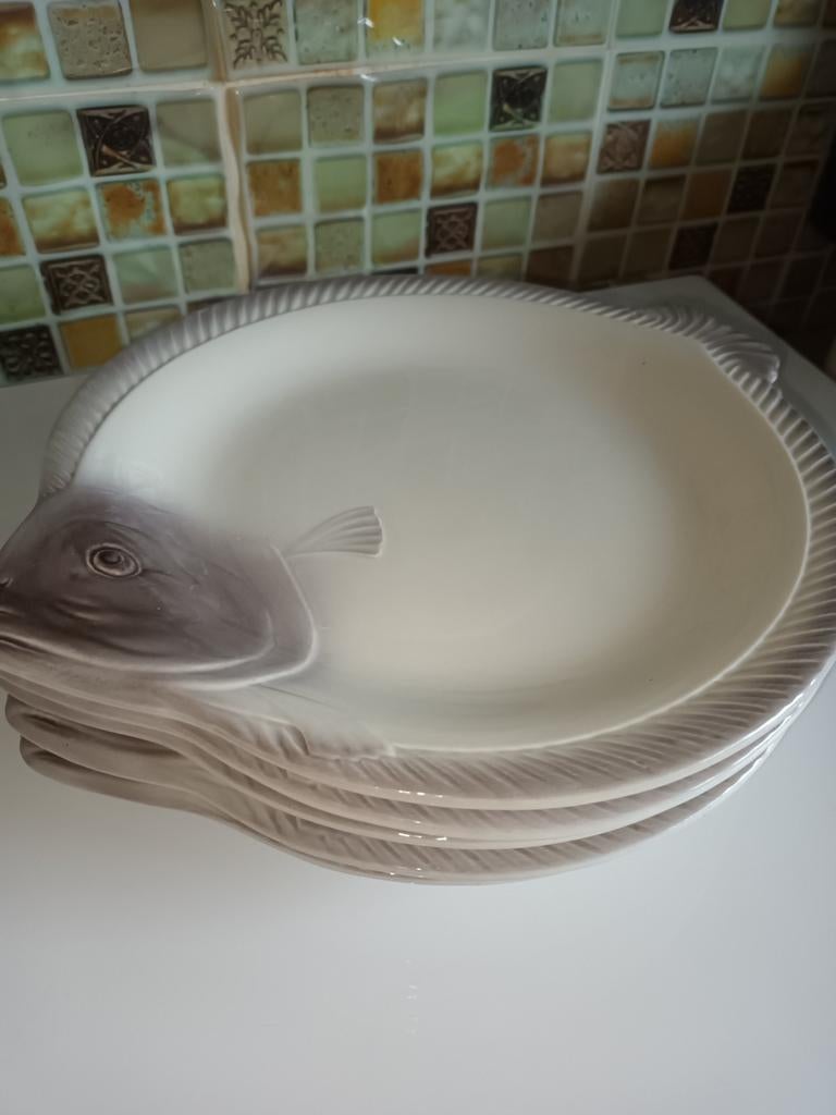 Assiettes en céramique allemande Waechtersbach. 5 pièces, Enlèvement ou Envoi