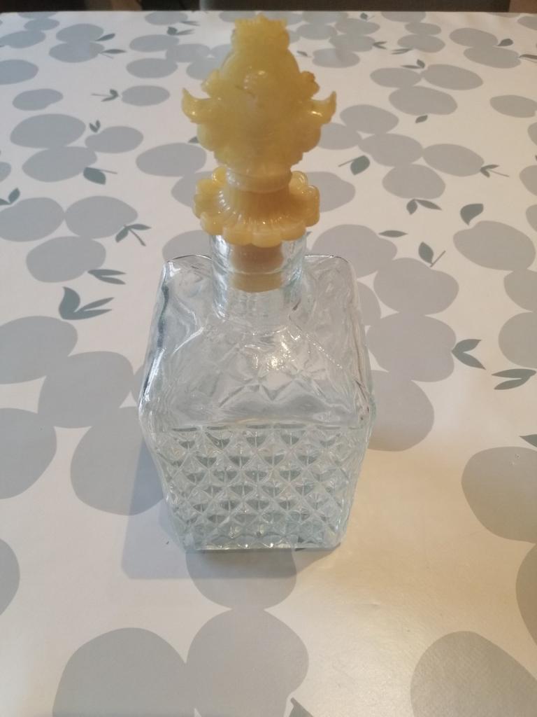 Carafe, bouteille en verre à alcool avec bouchon, Enlèvement