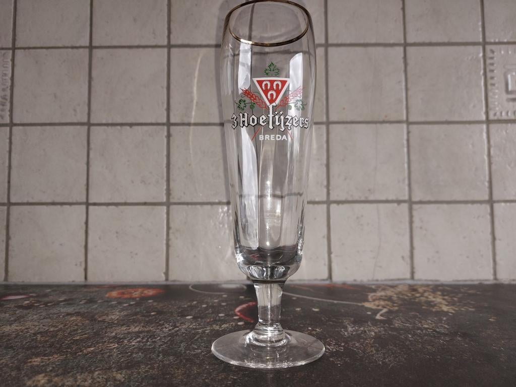 Oude bierglas 3 hoefijzers Breda, Verzamelen, Ophalen of Verzenden, Nieuw, Bierglas