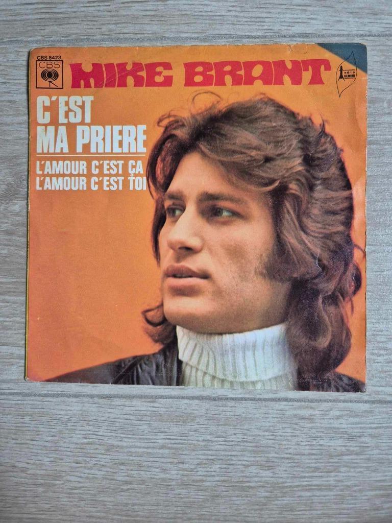 Lege hoes Mike Brant, Enlèvement ou Envoi