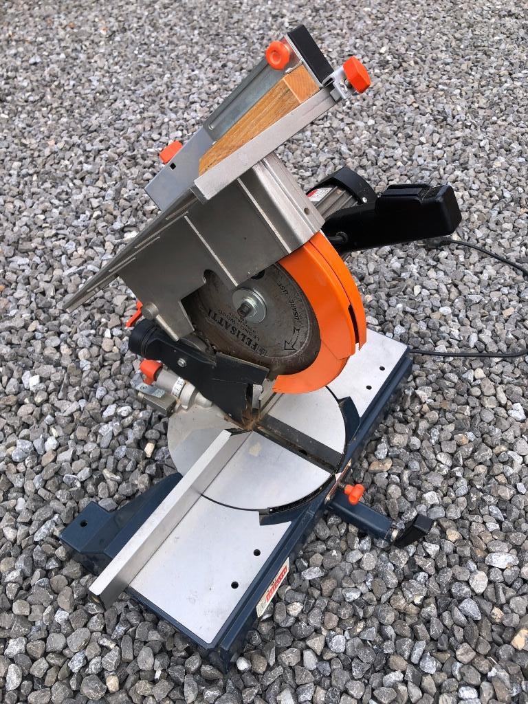 Professionele tafel / verstekzaag Felisatti, Doe-het-zelf en Bouw, Overige typen, Ophalen of Verzenden, Zo goed als nieuw, Felisatti