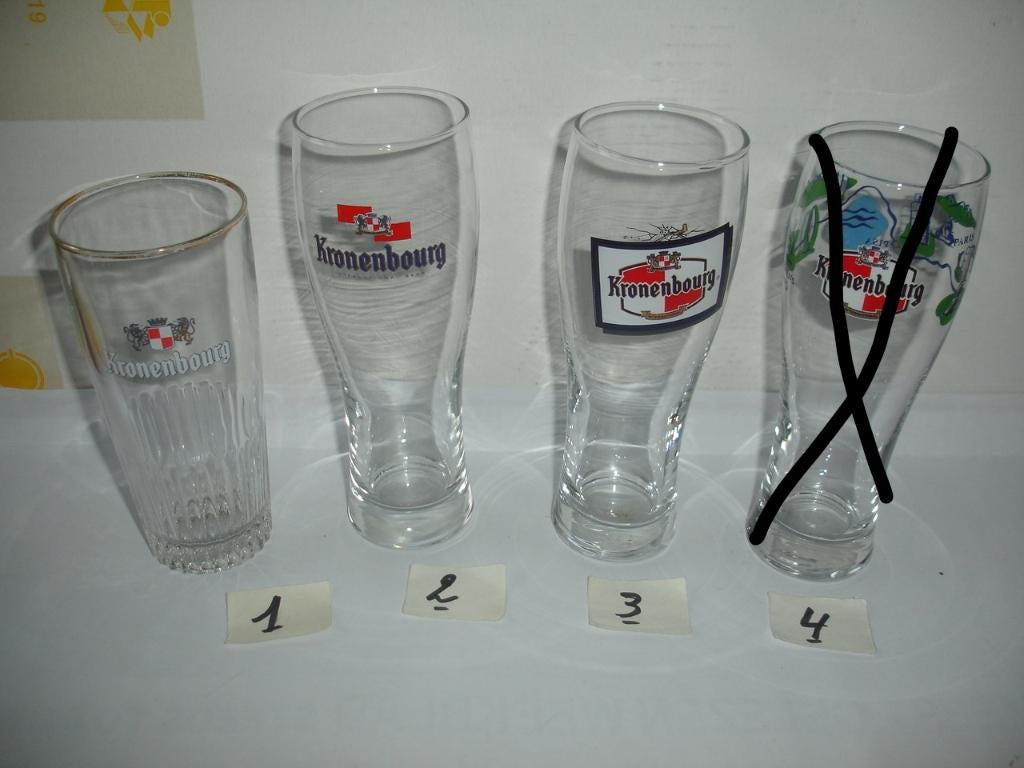 Kronenbourg bierglazen, 18 stuks voor € 4,00, Enlèvement ou Envoi, Comme neuf, Verre ou Verres, Autres marques