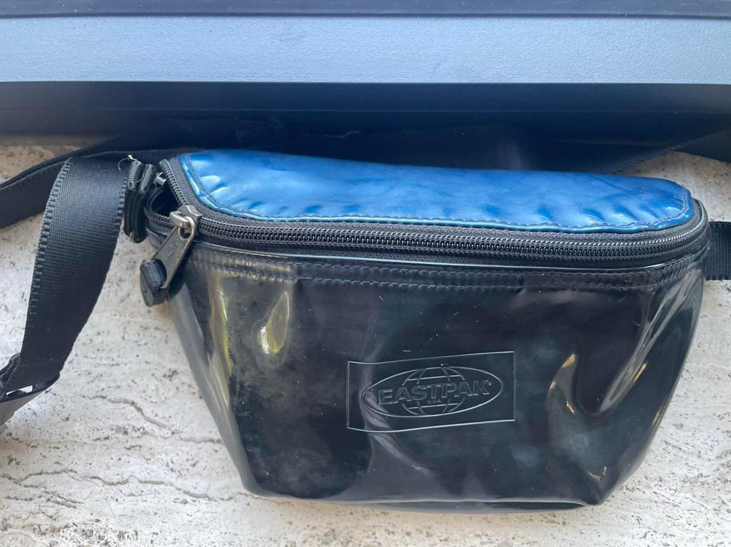 Sac de taille Eastpak, Enlèvement, Utilisé