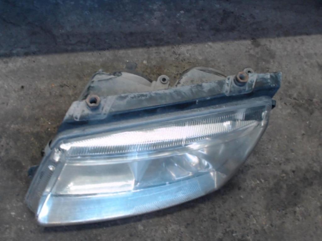 Optique avant gauche Volkswagen Passat IV 1996-2000 LP/13605, Autos : Pièces & Accessoires, Enlèvement ou Envoi, Utilisé, Volkswagen